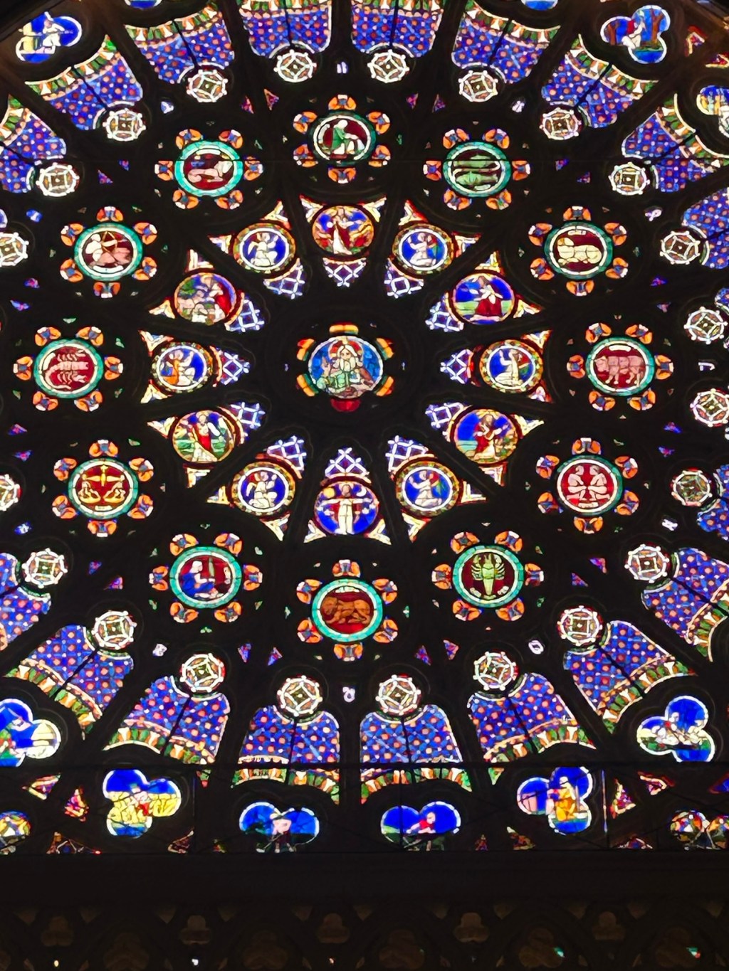 Vitraux de la basilique royale de Saint&nbsp;Denis